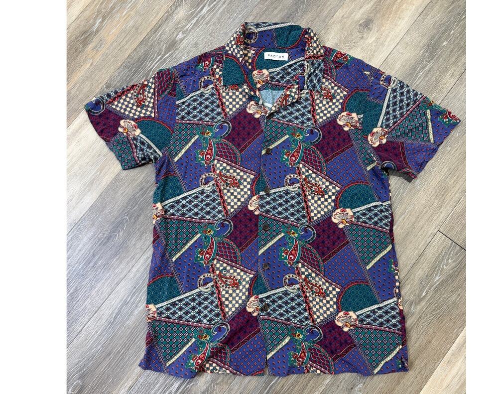 PacSun Printed Mock Neck Top Men's Medium Retro Boho Short Sleeve